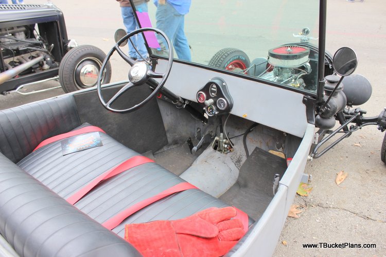 Budget T-Bucket Grand National Roadster Show 2016