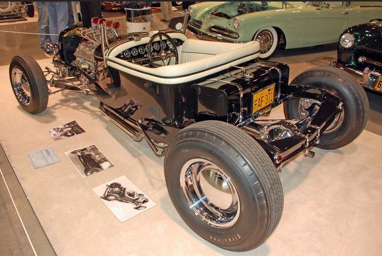 blackie-gejeian-shish-kebob-1926-t-roadster-photo-by-fredric-childers