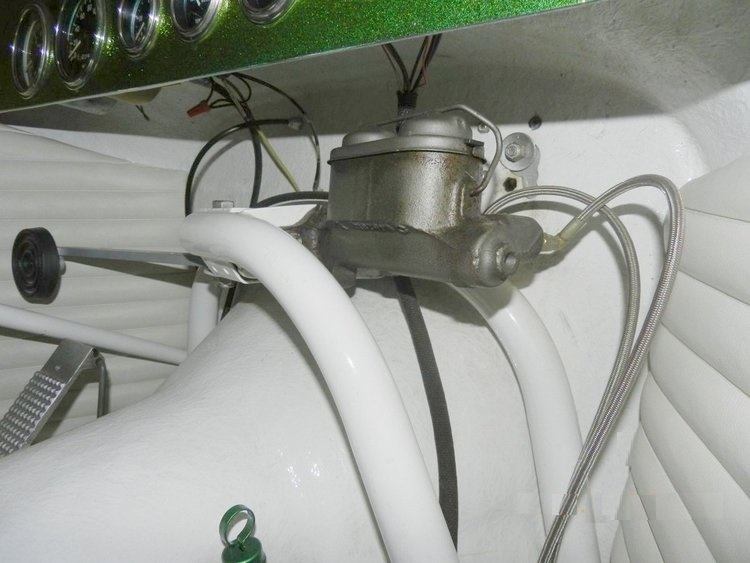 green t-bucket interior
